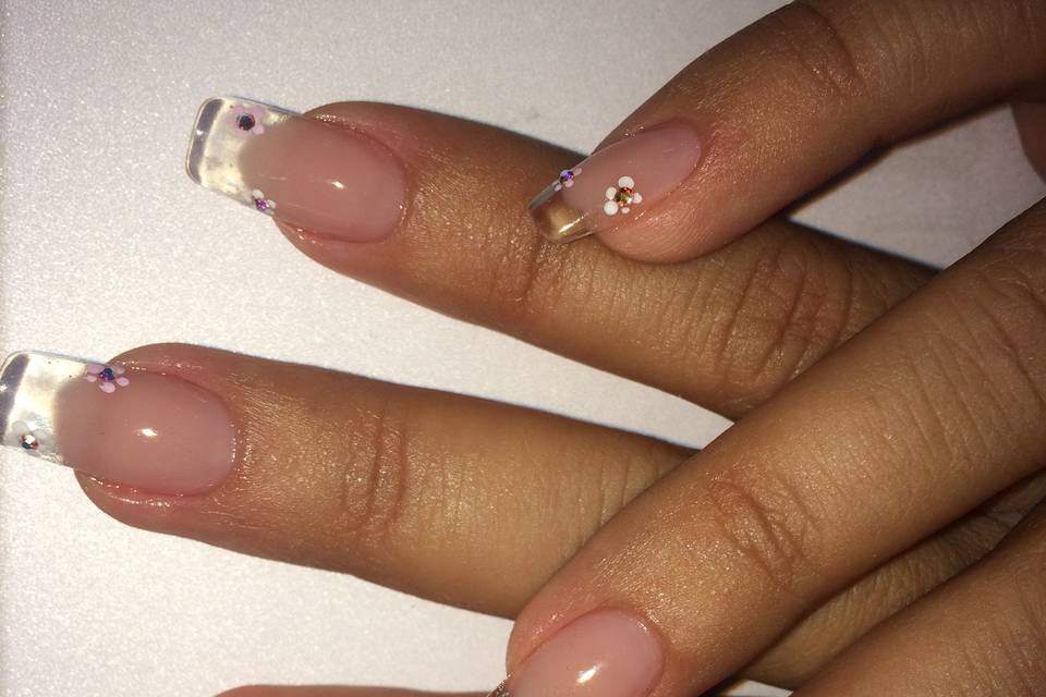 Uñas de cristal