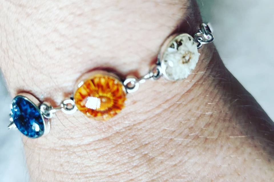 Pulsera floral