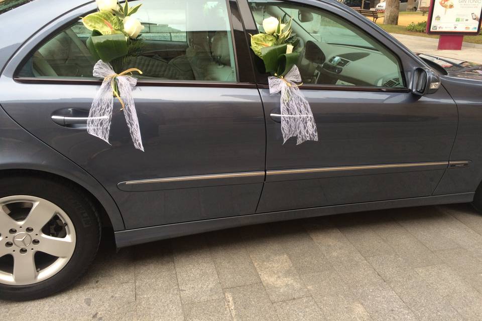 Coche de los novios