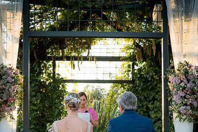 Novios elegantes