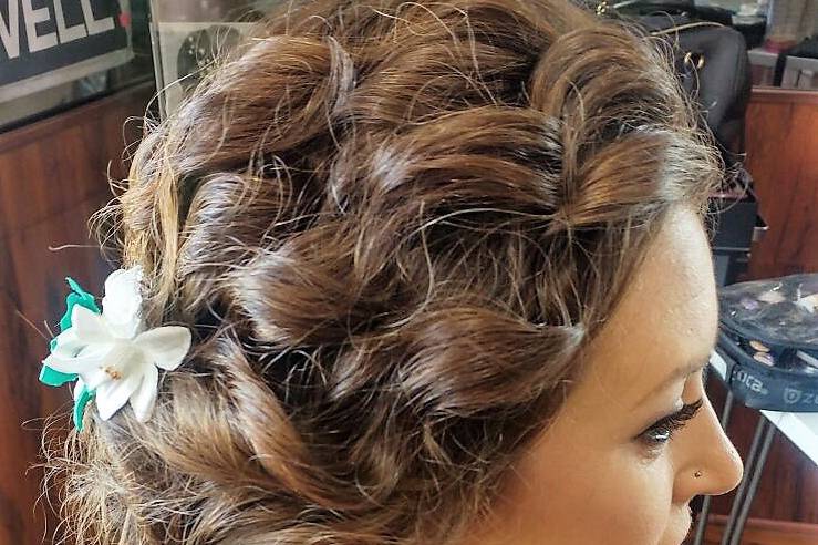 Recogido de novia con ondas