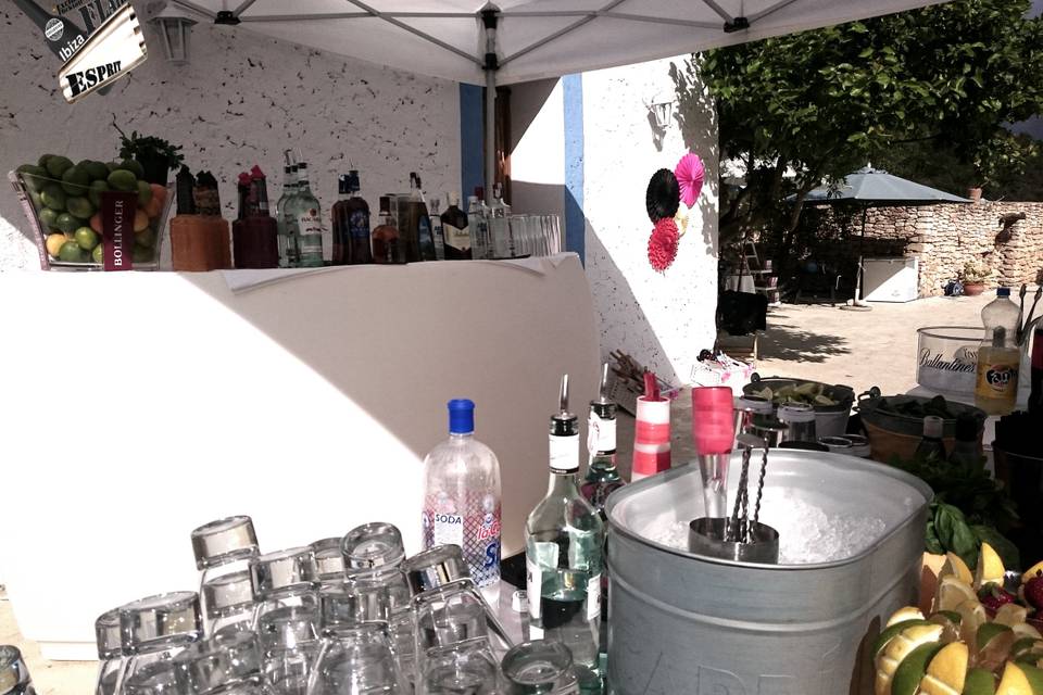 Catering bar service in Ibiza