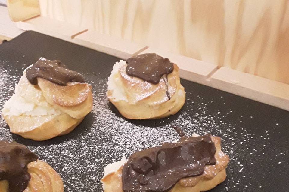 Eclair postres