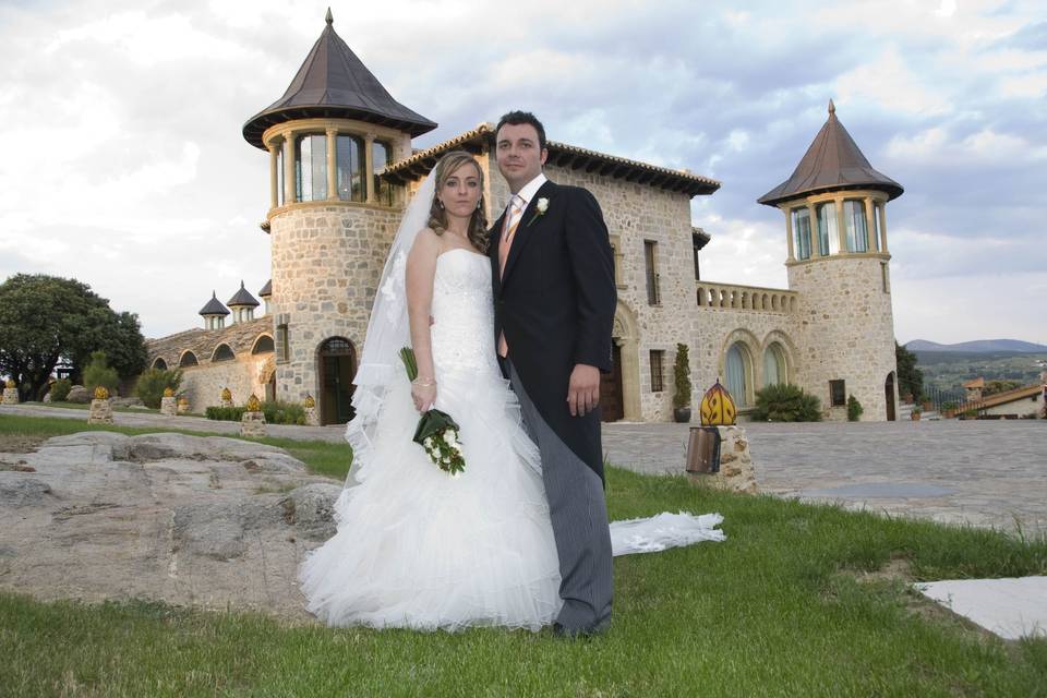 Novios en Santillana