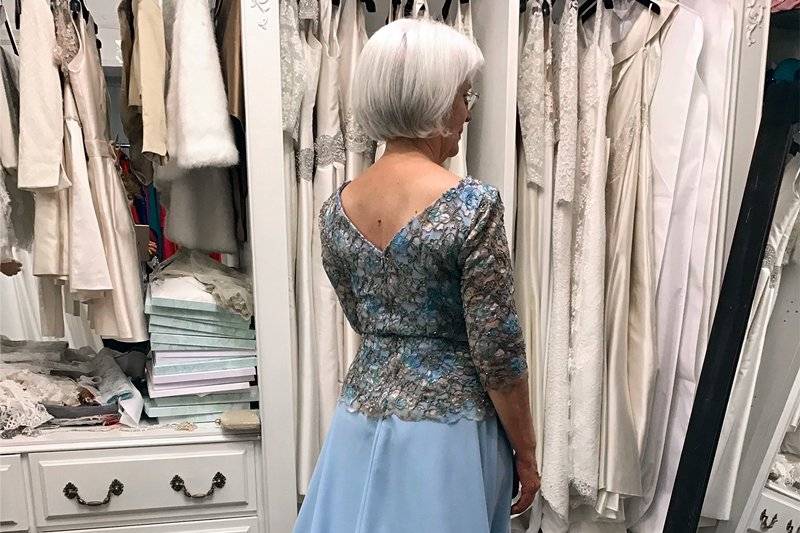 Vestido de madrina de azul