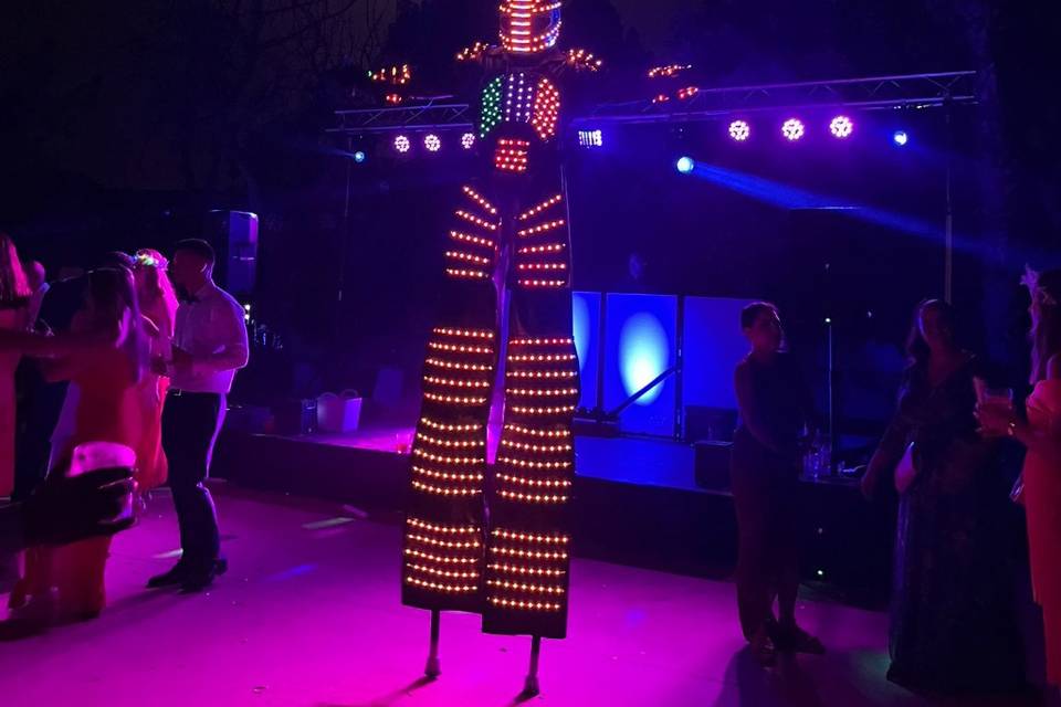 Robot led