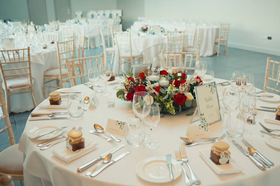 Mesa y decoración