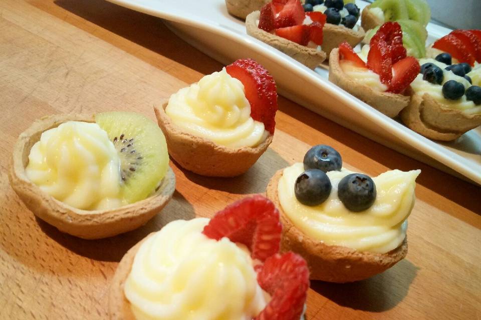 Tartaletas de crema con frutas