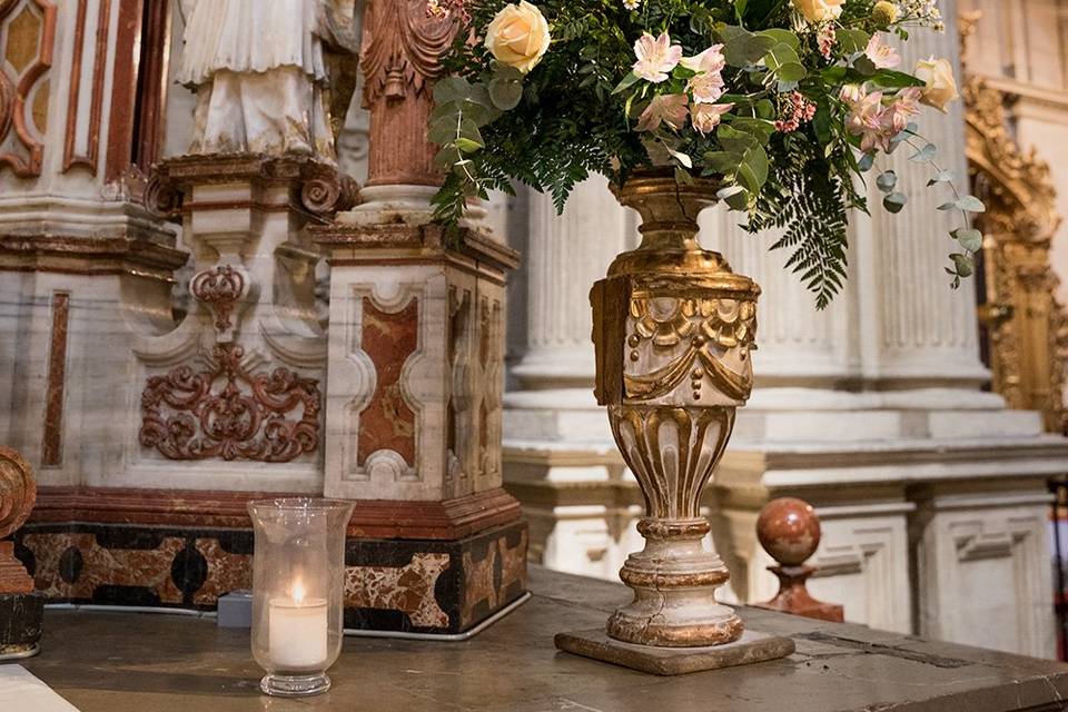 Detalle de decoración de la iglesia