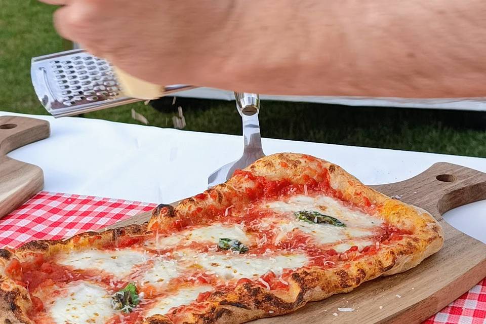 Pizza elaborada al momento