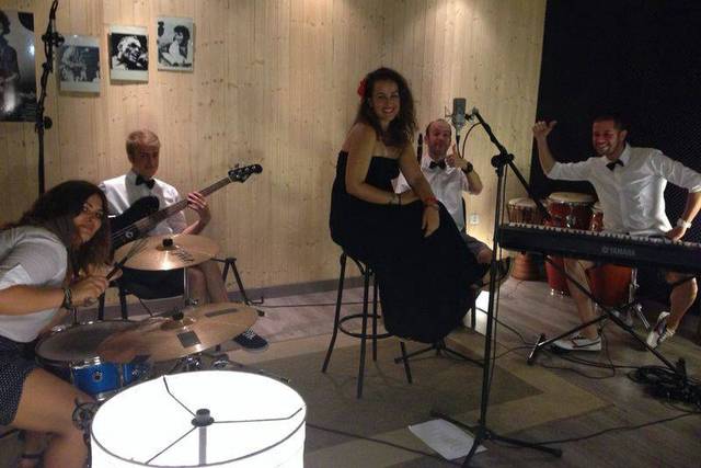 La banda en concierto