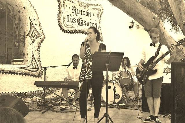 Tocando