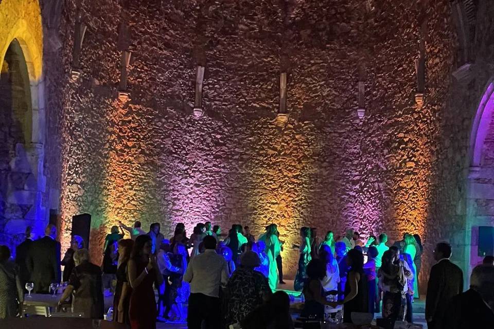 Fiesta en el salón iglesia