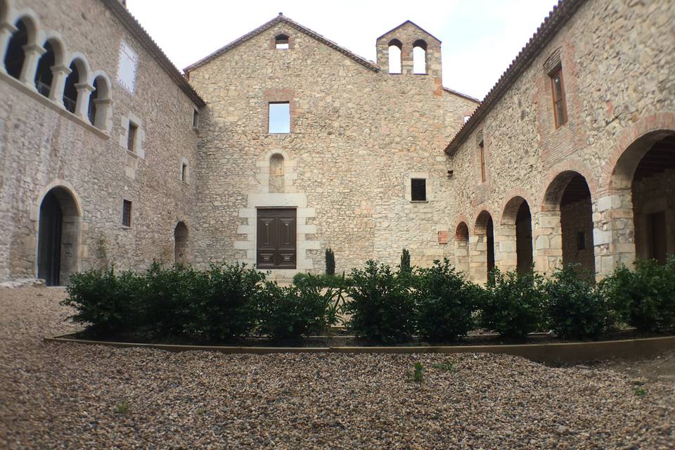 Exterior del Monestir