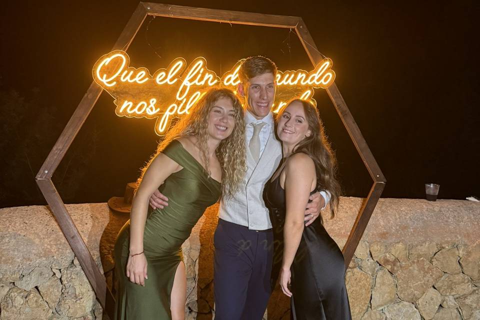 PHOTOCALL