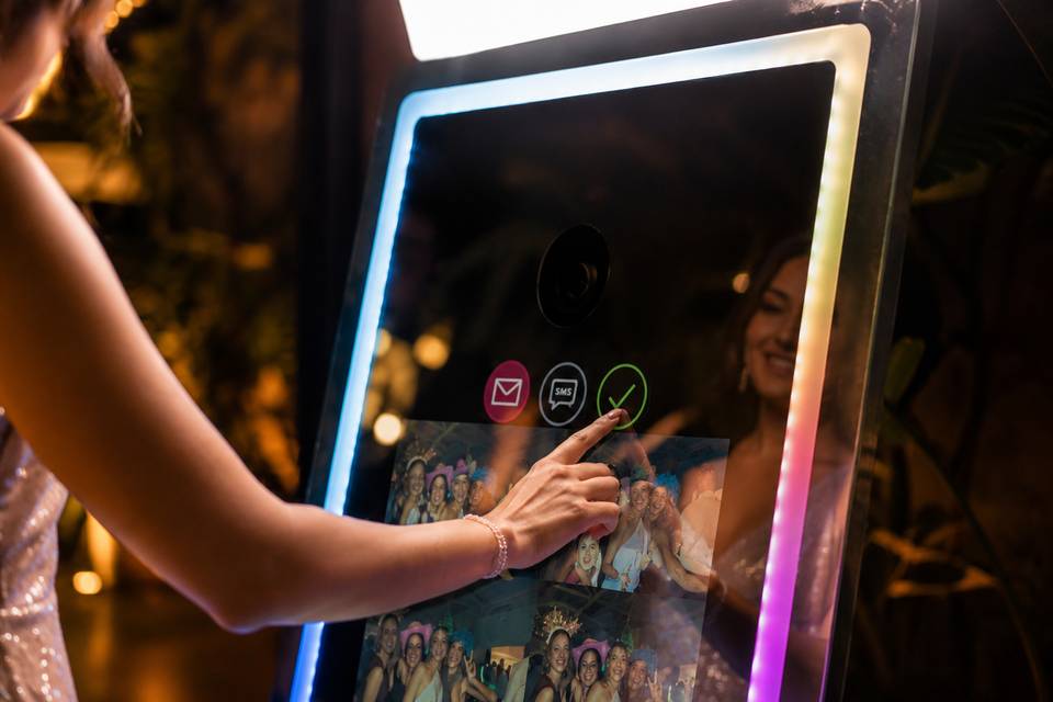 Magic mirror