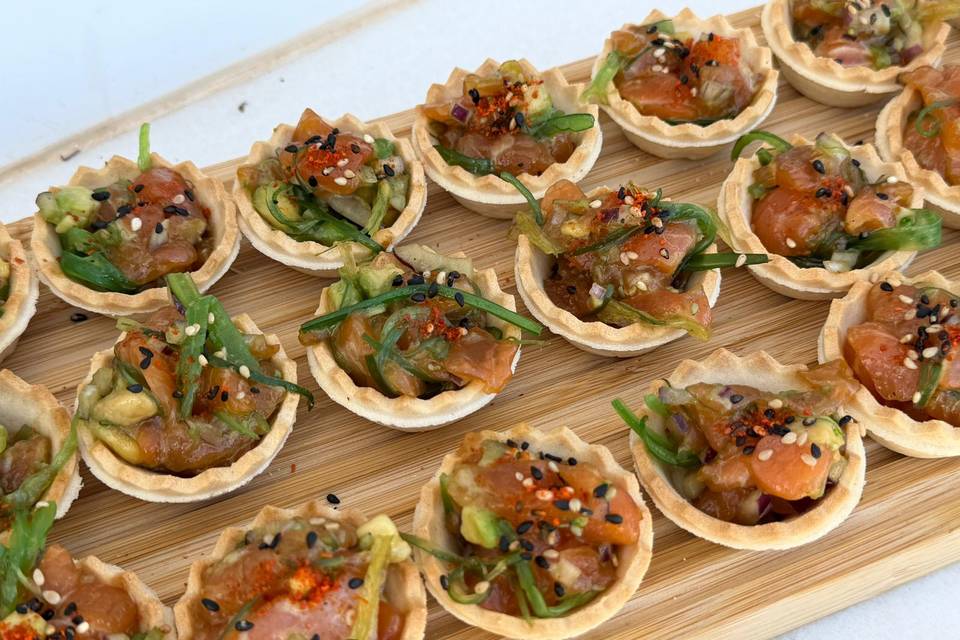 Tartaleta de tartar de salmón