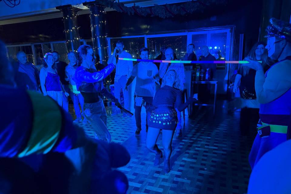 Fieston VigoParty limbo