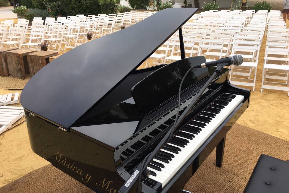 Piano para eventos Jerez