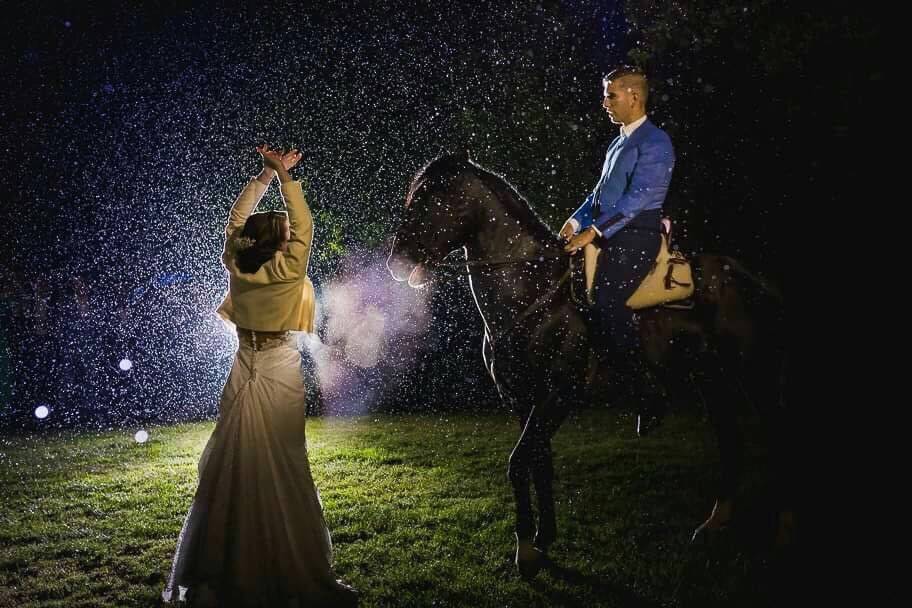 Sevillanas con novia y caballo