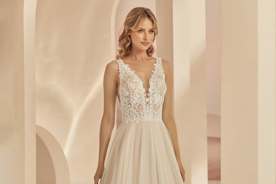 Vestido modelo Delphine