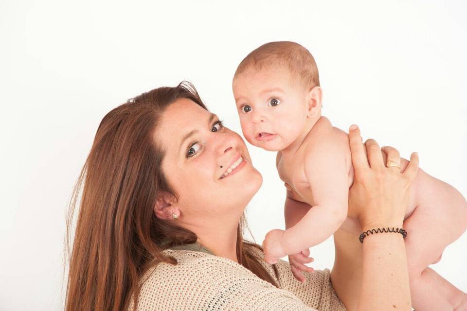 Maquillaje sesión fotos bebé y mamá