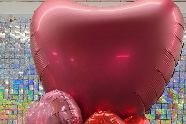 Globos de corazón con helio