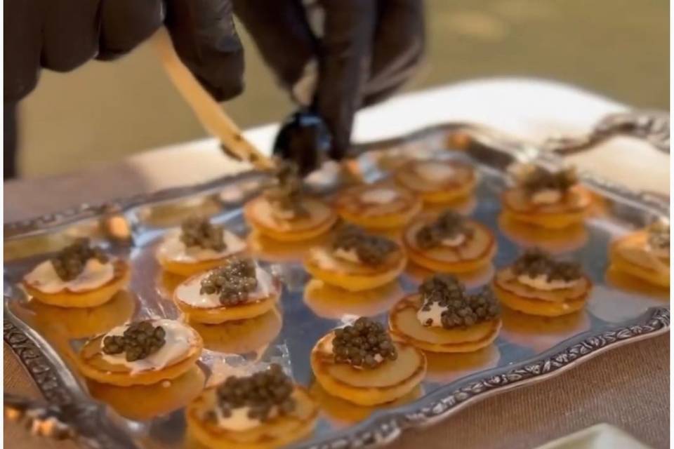 Blinis Creme Fraichê y Caviar