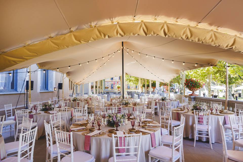 Banquete en nuestra terraza