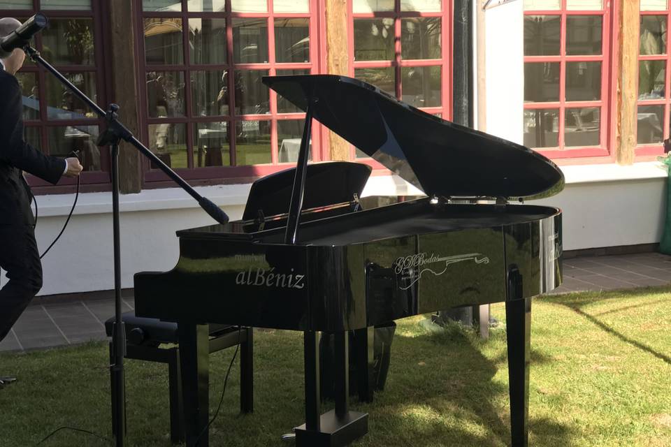 Piano de cola Yamaha