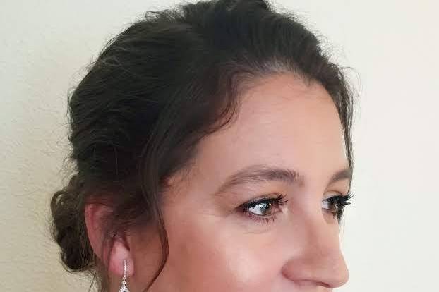 Maquillaje recogido