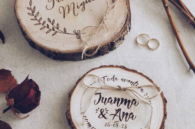 Porta anillos de boda