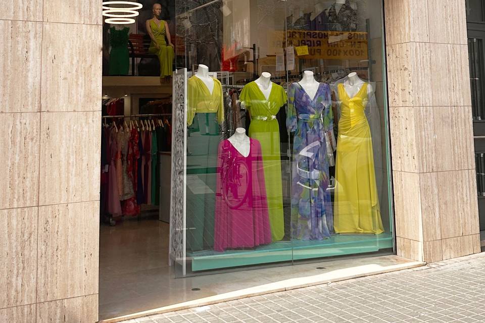 Escaparate de la tienda