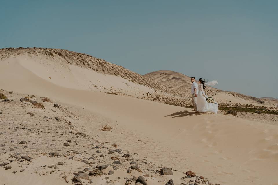 En las dunas, boda en la playa