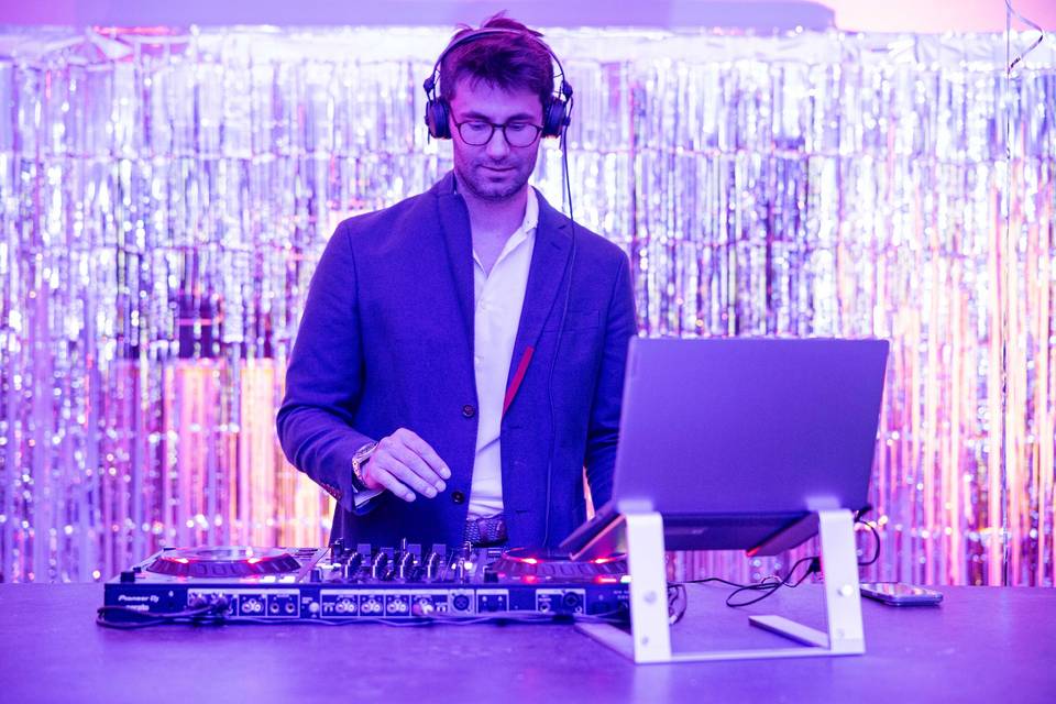 DJ SMERITT