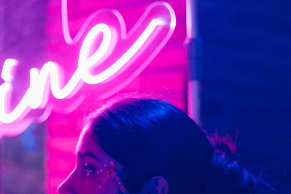 Glitter Bar