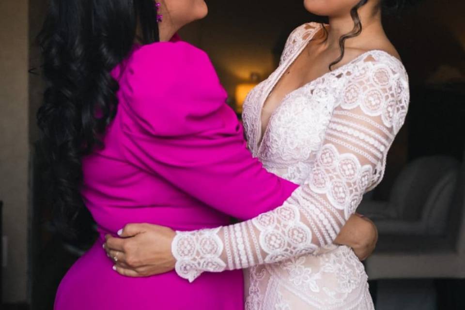 Novia e invitada