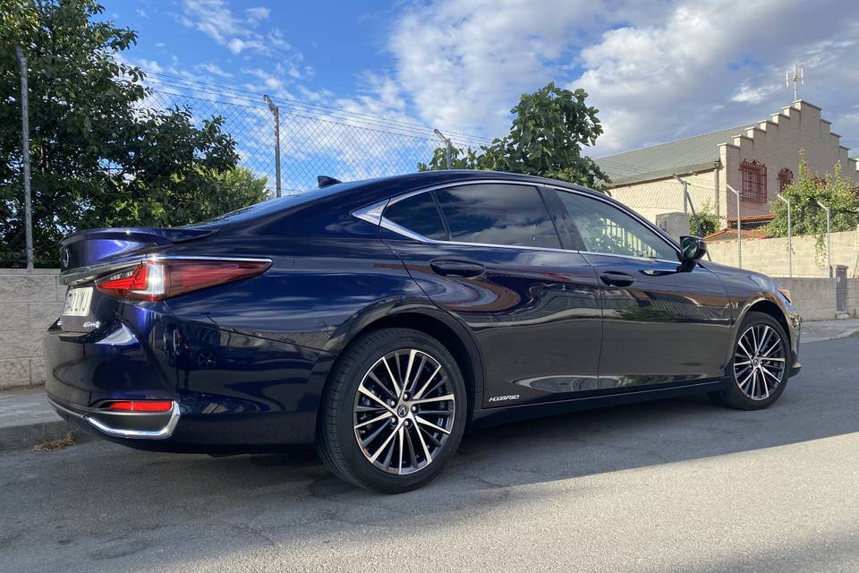 Lexus ES300