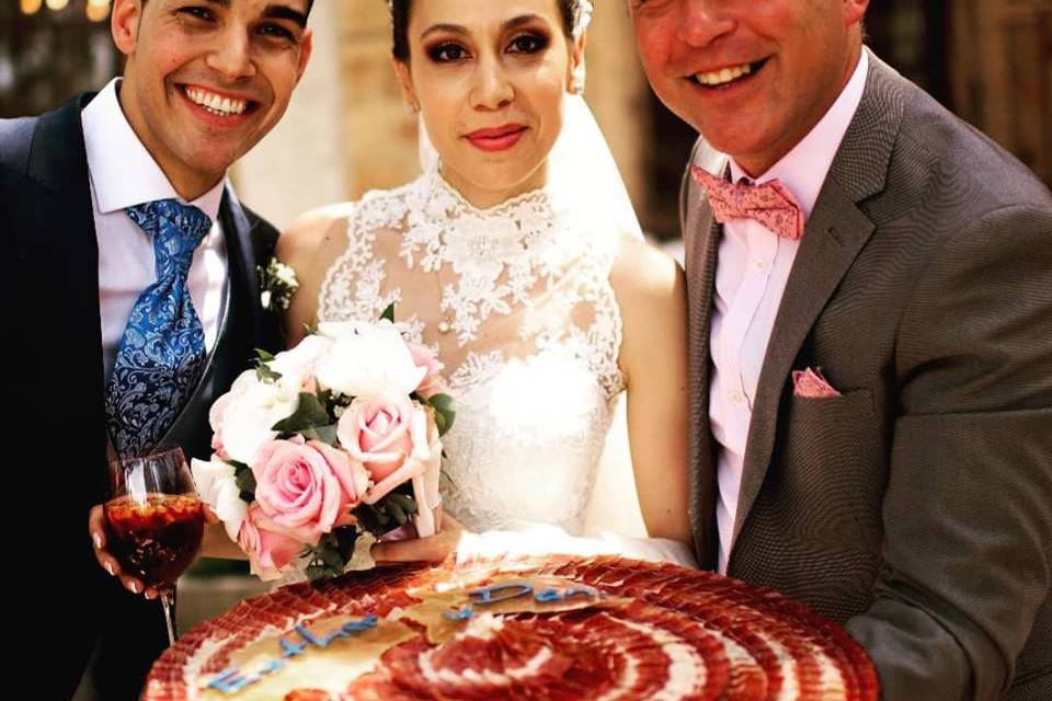 Boda con jamón tallado