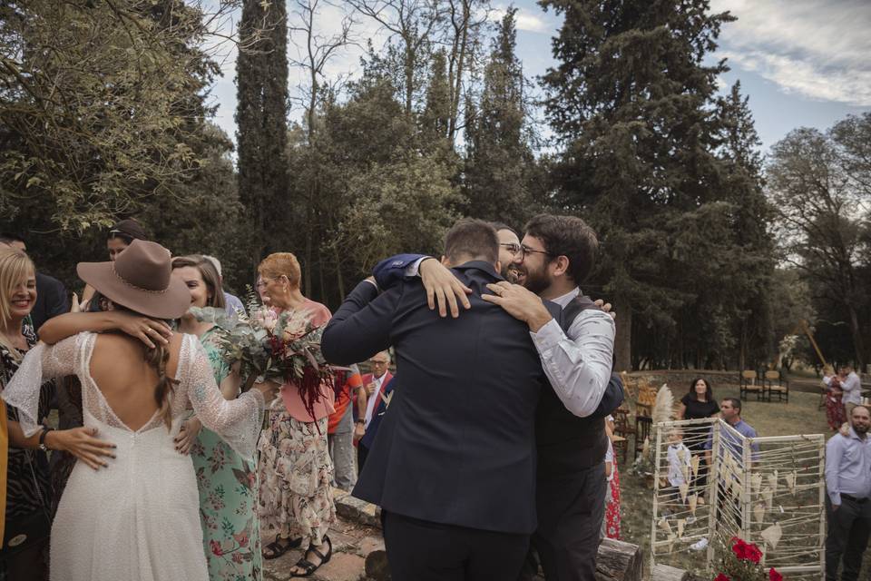 Abrazos