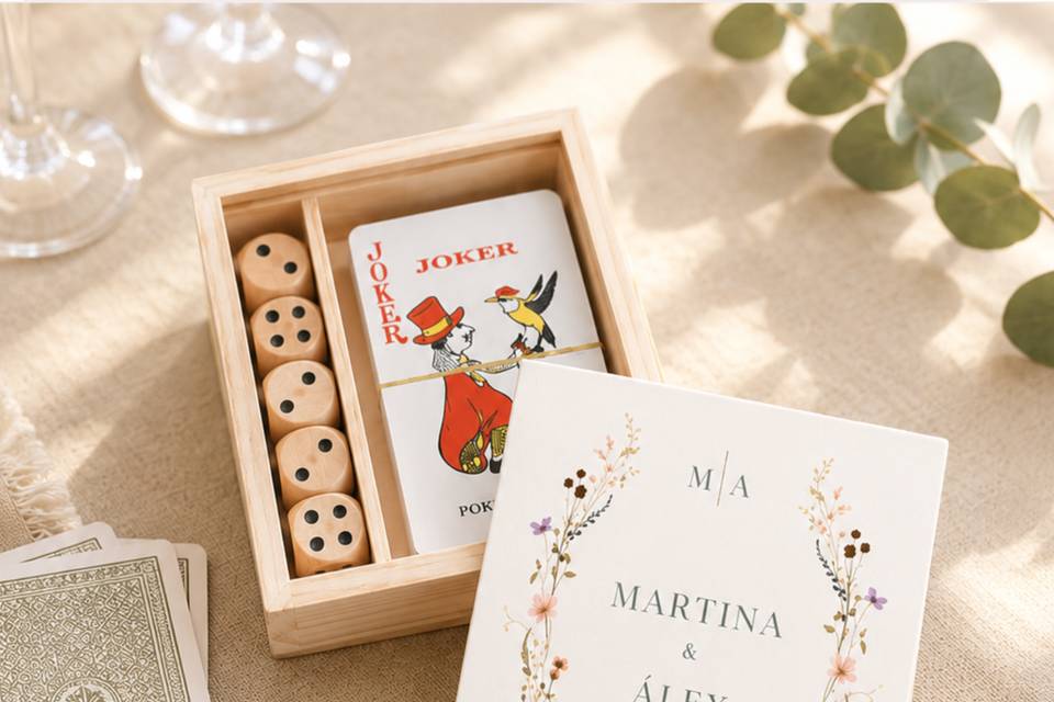Juego de naipes y dados