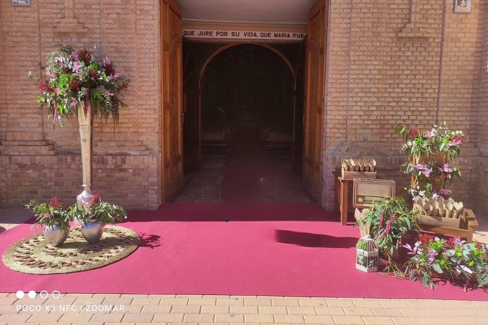 Entrada iglesia