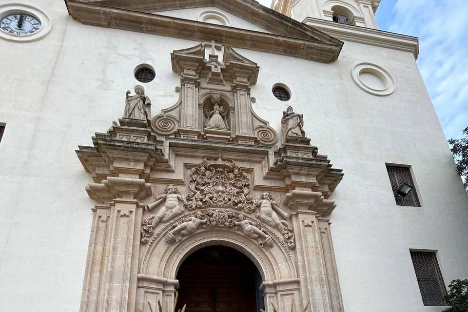 Entrada Iglesia