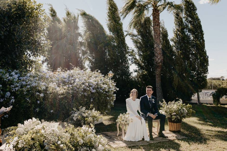 Novios en ceremonia