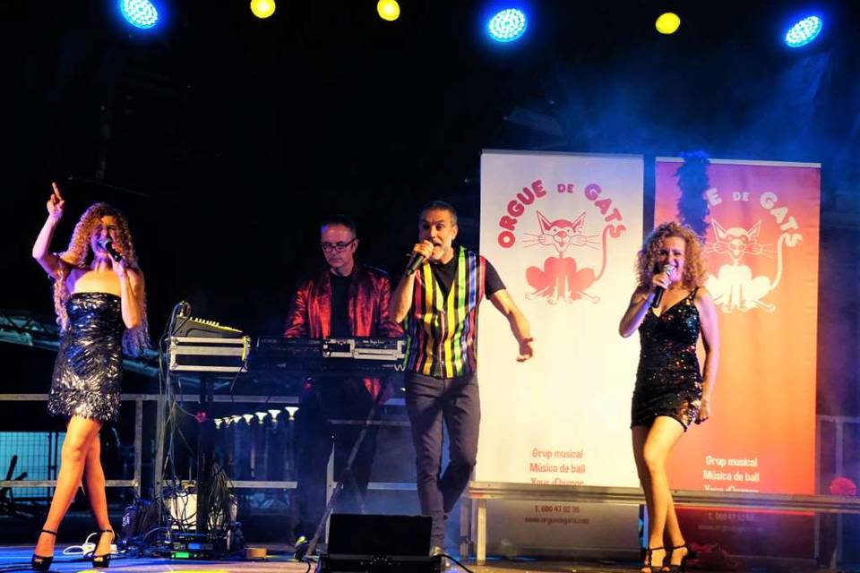 Sonido e iluminación propios