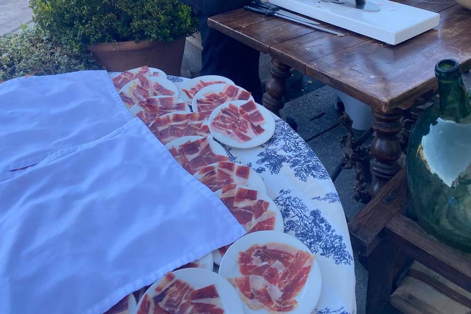 Emplatado