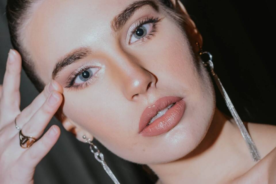 @makeupmelanieflach