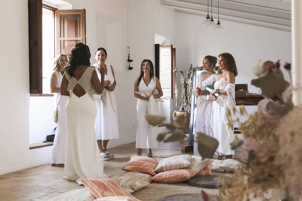 Preparativos de Yuli