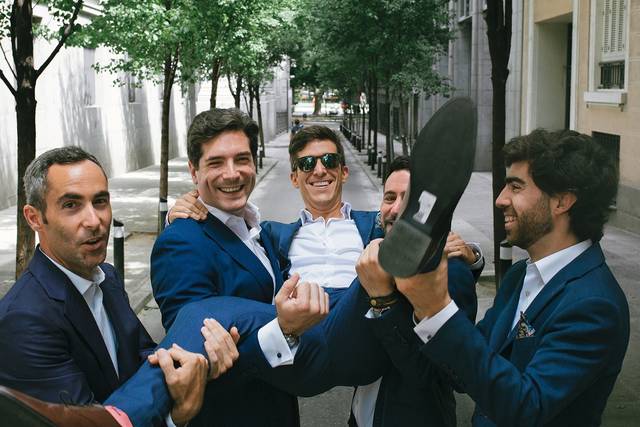 Novio y amigos