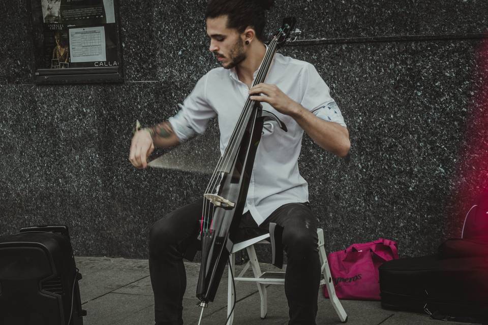 Q Cello